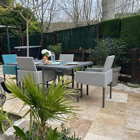 Calme Et Moderne Avec Jardin, Centre Ville, Appartement La Grande Motte